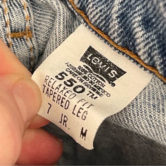 Vintage Levi’s 550 Ribcage Waist Jeans - Picture 4 of 14